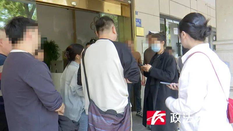 皇冠信用网登2代理
_长沙一女子做“私密修复”后昏迷超90小时仍未醒皇冠信用网登2代理
，是三个孩子的妈妈，公安、卫健已介入