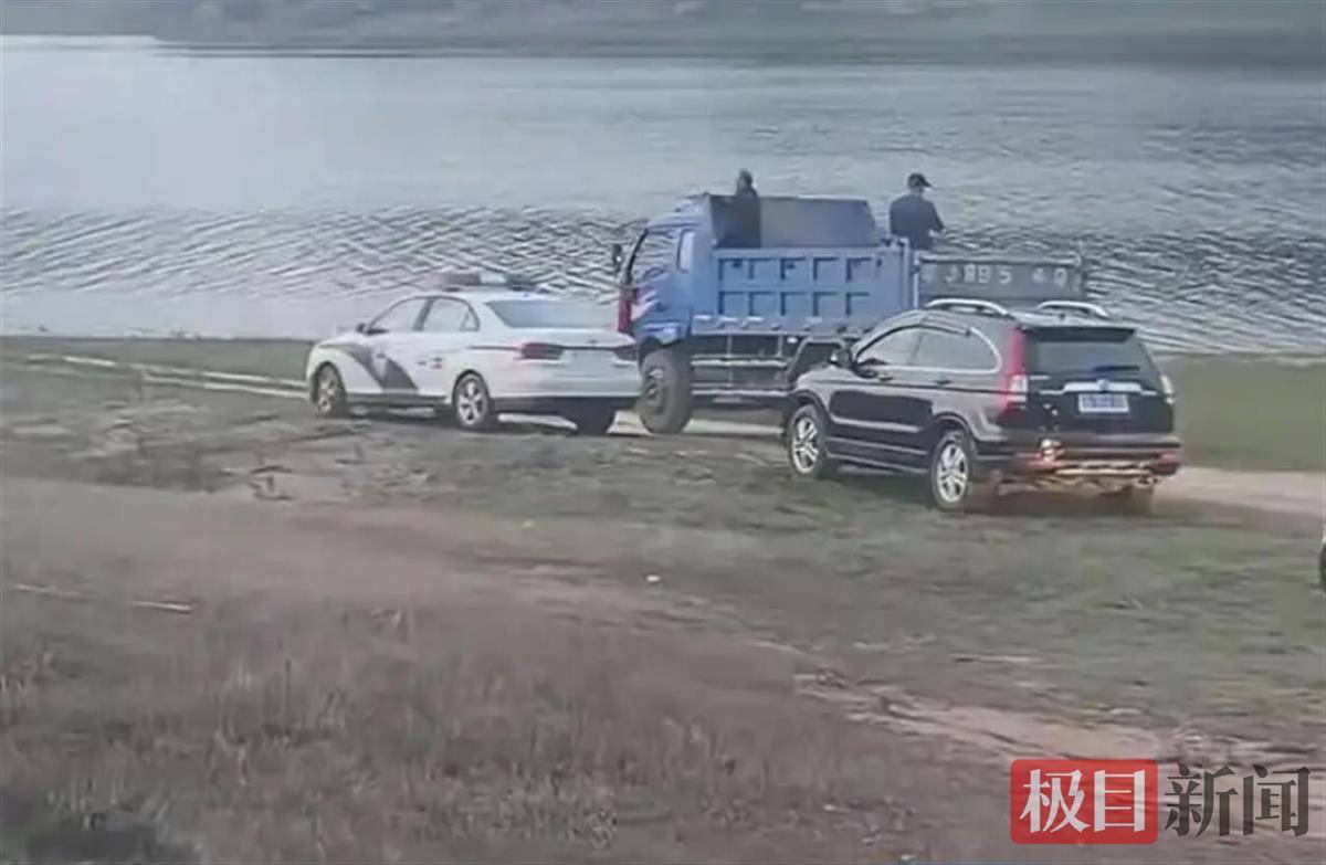 皇冠信用網会员开户申请
_常德一钓友下水追鱼竿时溺亡皇冠信用網会员开户申请
，村干：他会游泳，可能因为水冷抽筋