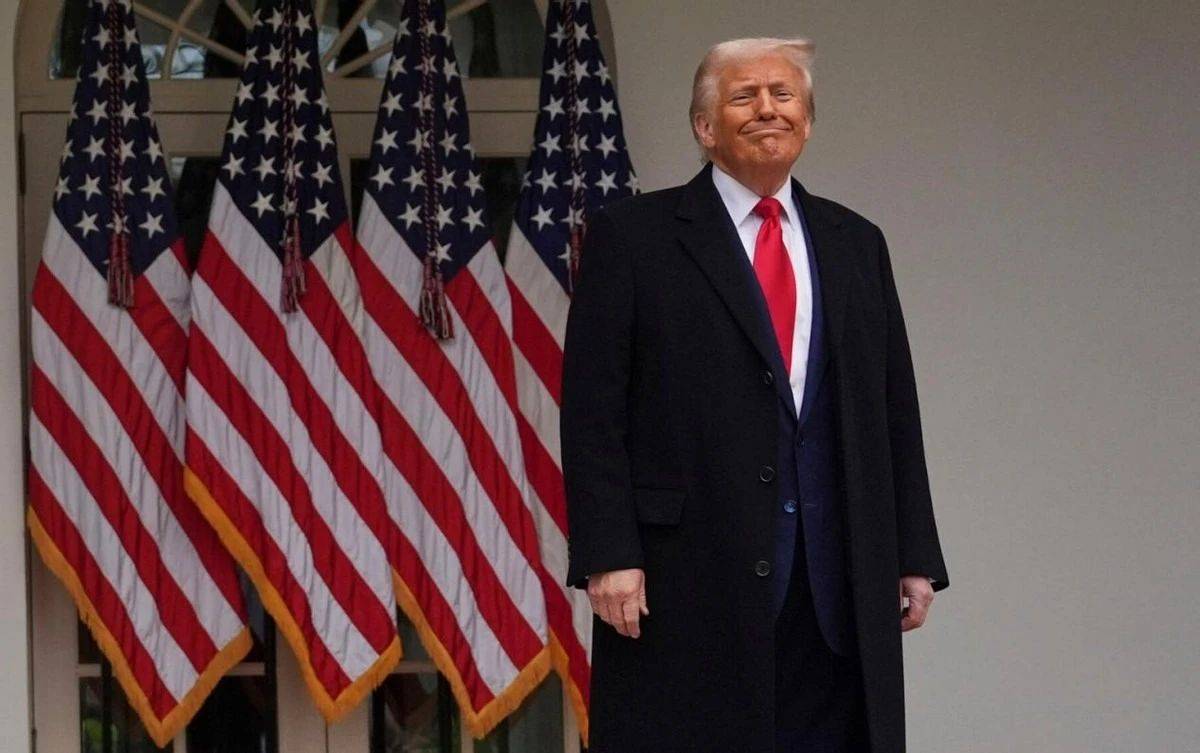 刀塔2
_哄堂大笑！对等关税生效刀塔2
，第一个倒下的国家竟是美国自己？
