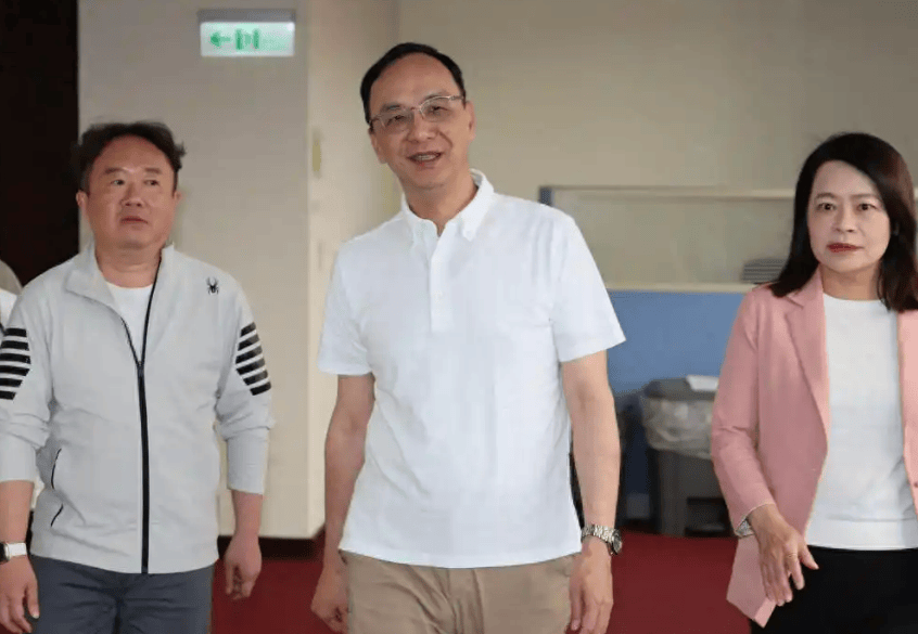皇冠信用網怎么弄
_岛内风向变了？台湾退将发声：我们最大的敌人就是赖清德皇冠信用網怎么弄
，不一般